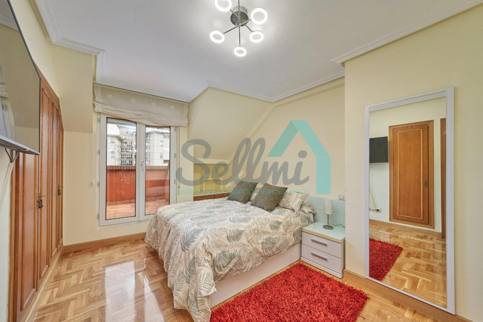 Atico Salesas Apartman Oviedo Kültér fotó
