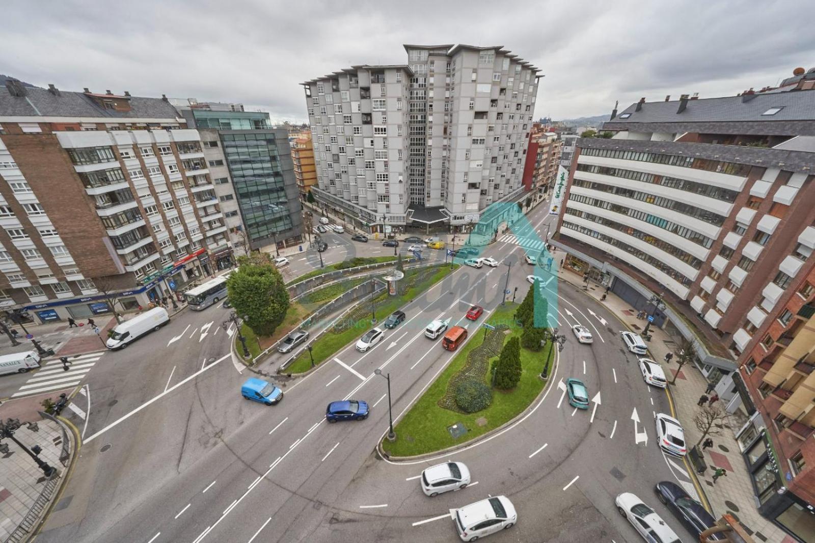 Atico Salesas Apartman Oviedo Kültér fotó